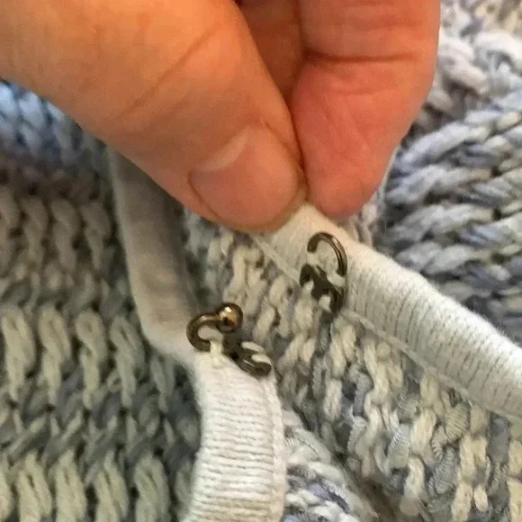 Olsen two-tone  blue knit cardigan, medium weight, cotton & polyester - Picture 10 of 11